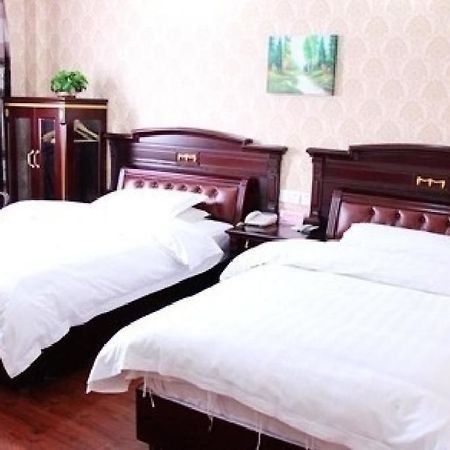 Lvzhou Business Hotel- Wuhu Екстериор снимка