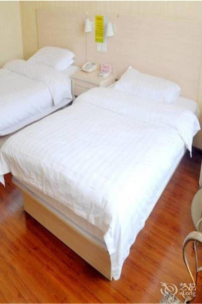 Lvzhou Business Hotel- Wuhu Екстериор снимка