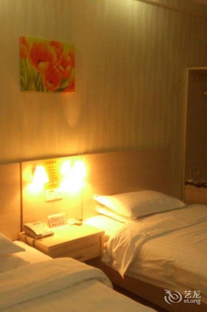 Lvzhou Business Hotel- Wuhu Екстериор снимка