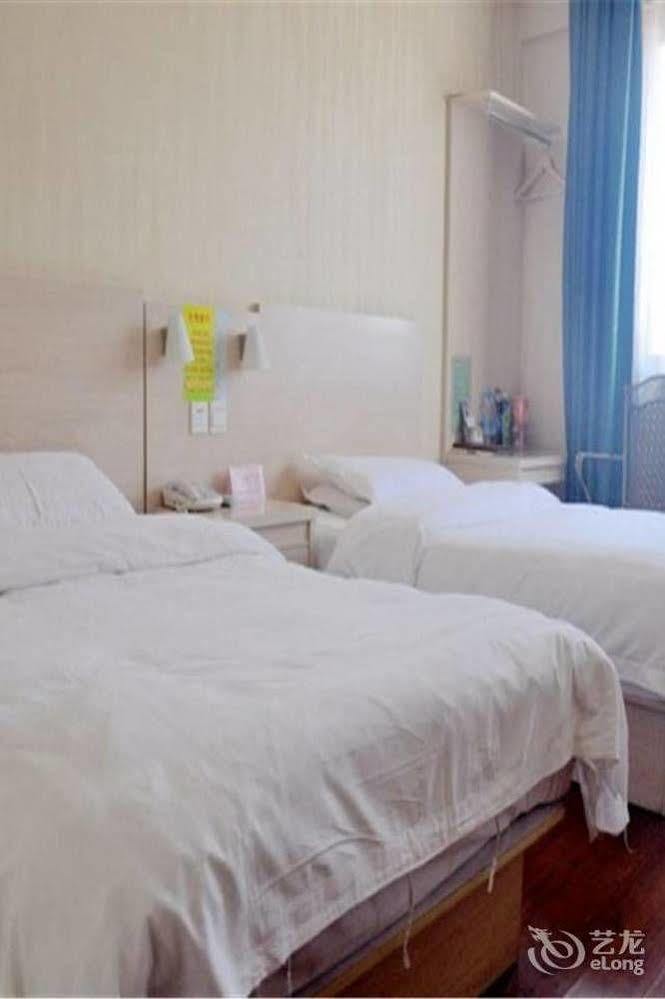 Lvzhou Business Hotel- Wuhu Екстериор снимка